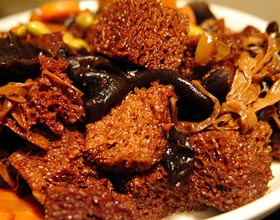 荠菜肉丝豆腐羹