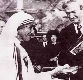 诺贝尔和平奖得者主特里萨嬷嬷出生