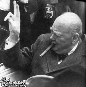 温斯顿·丘吉尔逝世(转自:历史上的今天。com)